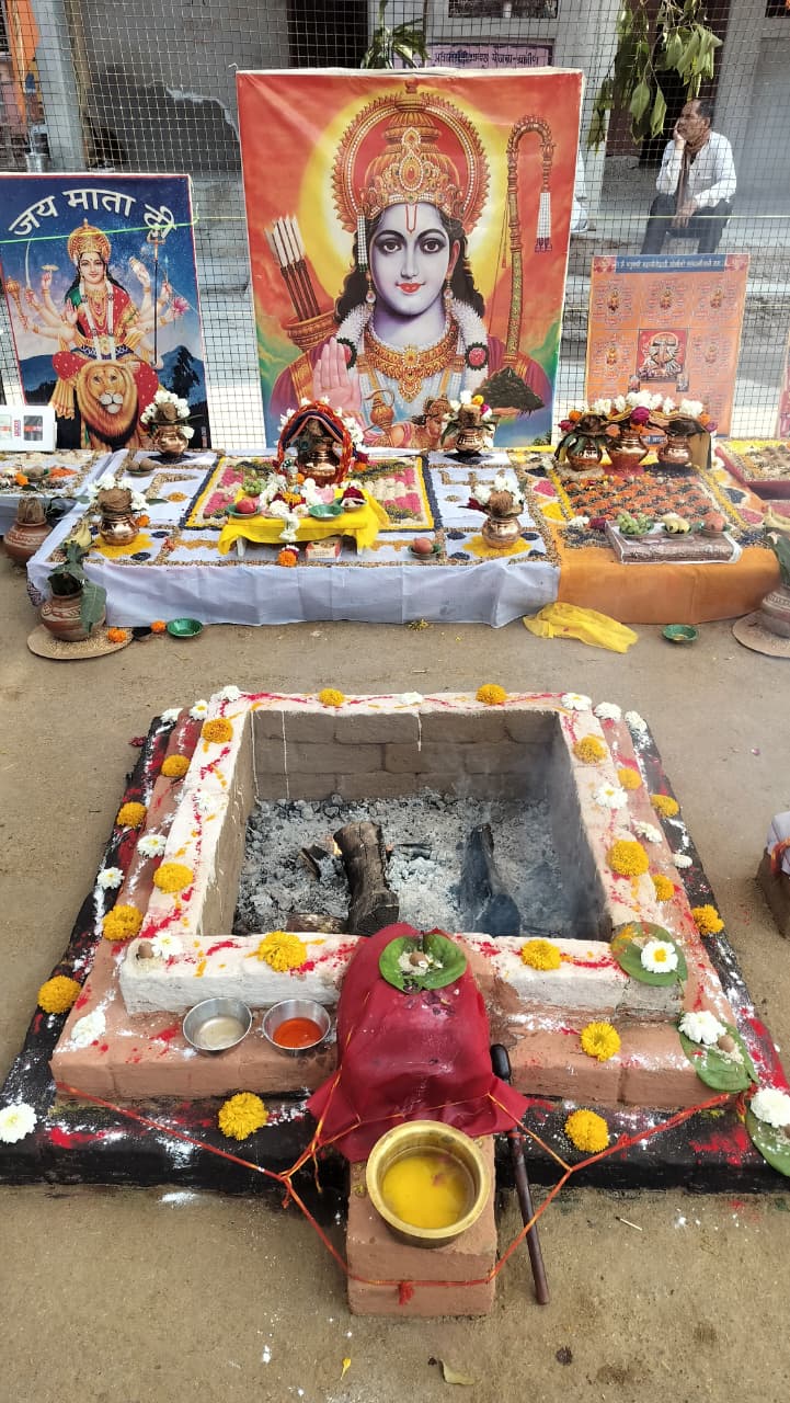 पवित्र नदी का दृश्य